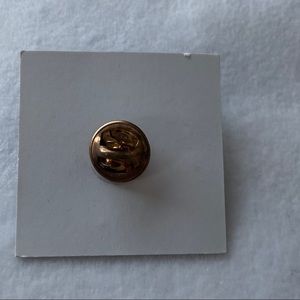Swarovski Jewelry - Swarovski Crystal Stud Pin Brooch NEW Swarovski Jewelry - Swarovski Crystal Stud Pin Brooch NEW
